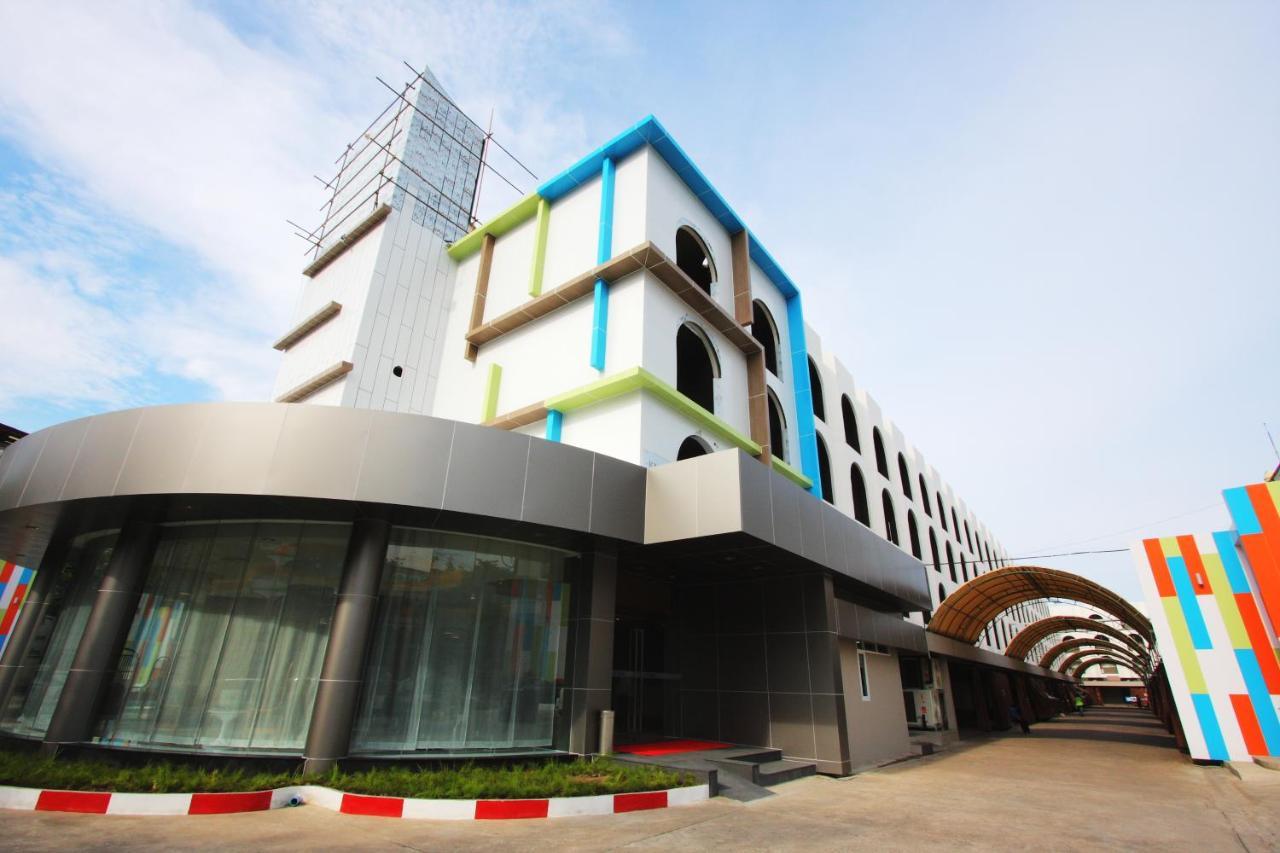 Royal Delight Hotel Bangkok Exteriör bild