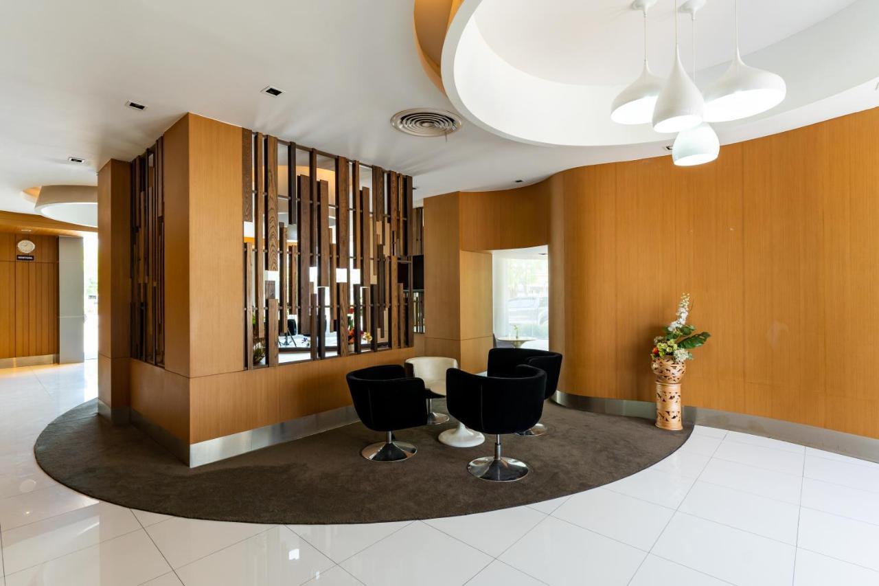 Royal Delight Hotel Bangkok Exteriör bild